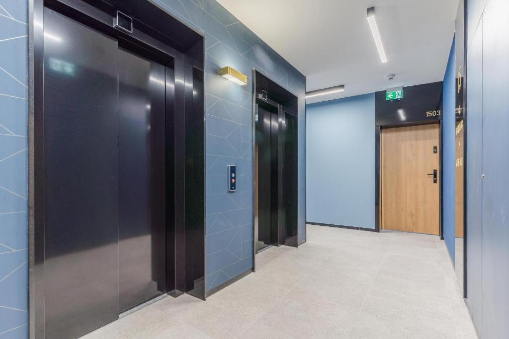 Apartamenty Bruno I Bianca W Symphony Modern Tower Gdynia 2 I 3 Pietro Dış mekan fotoğraf